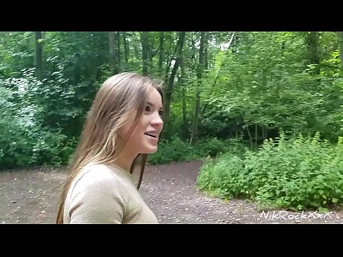 ❤️ Evelina'ya halka açık bir yerde sevişmemizi önerdim! O evet dedi. Sonra onu kıçından becerdim ve ağzına cum. Sonra kendine kızdı. ❤️❌ Sadece porno bizde ﹏