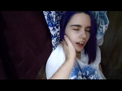 ❤️ Dolapta ablamı buldum ve boşalmasına yardım etti ❤️❌ Sadece porno bizde ﹏